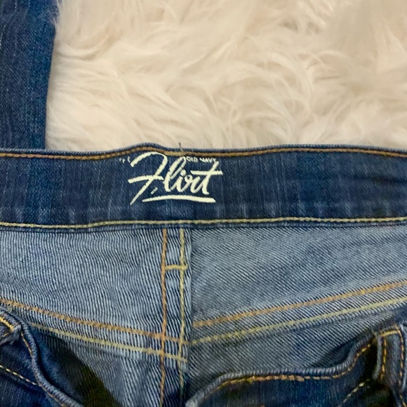 Old Navy the sweetheart skinny jeans - Picture 2 of 5